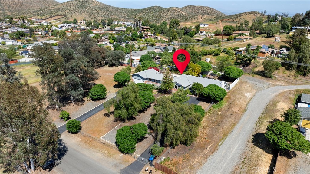 29020 Avenida De Las Flores