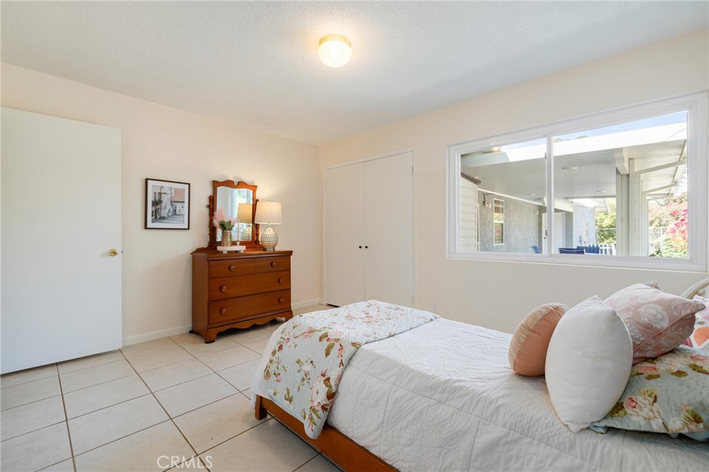 29020 Avenida De Las Flores