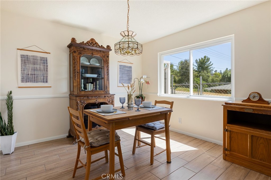 29020 Avenida De Las Flores