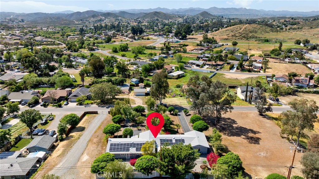 29020 Avenida De Las Flores