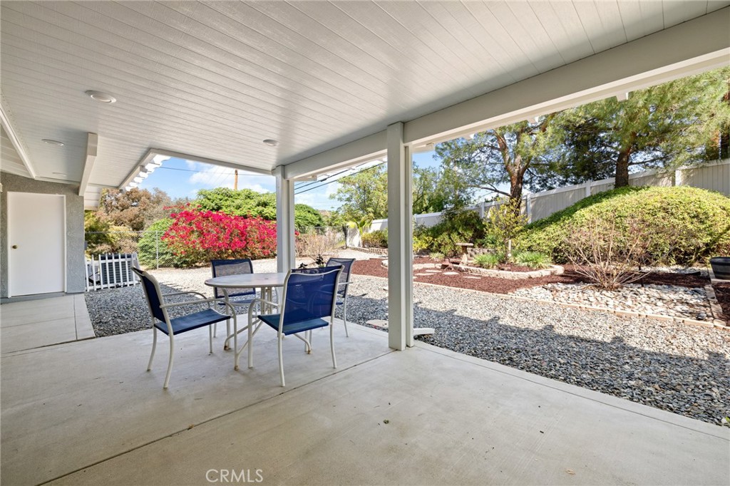 29020 Avenida De Las Flores