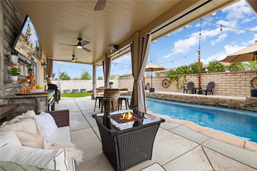 25540 Wagon Trail Lane