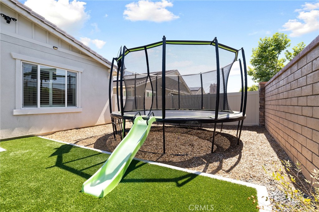 24393 Stargazer Way