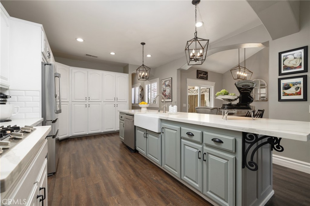 31502 Emperor Drive