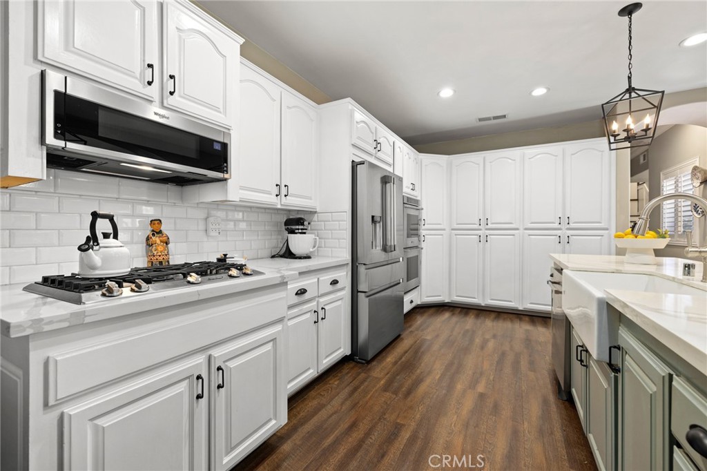 31502 Emperor Drive