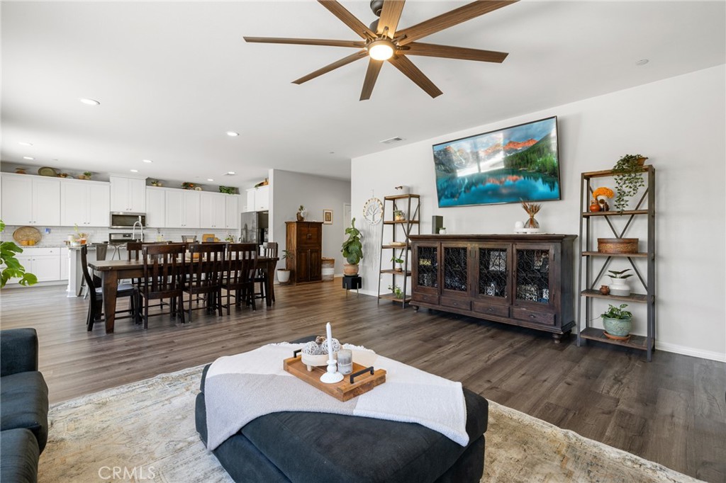 25072 Bridlewood Circle