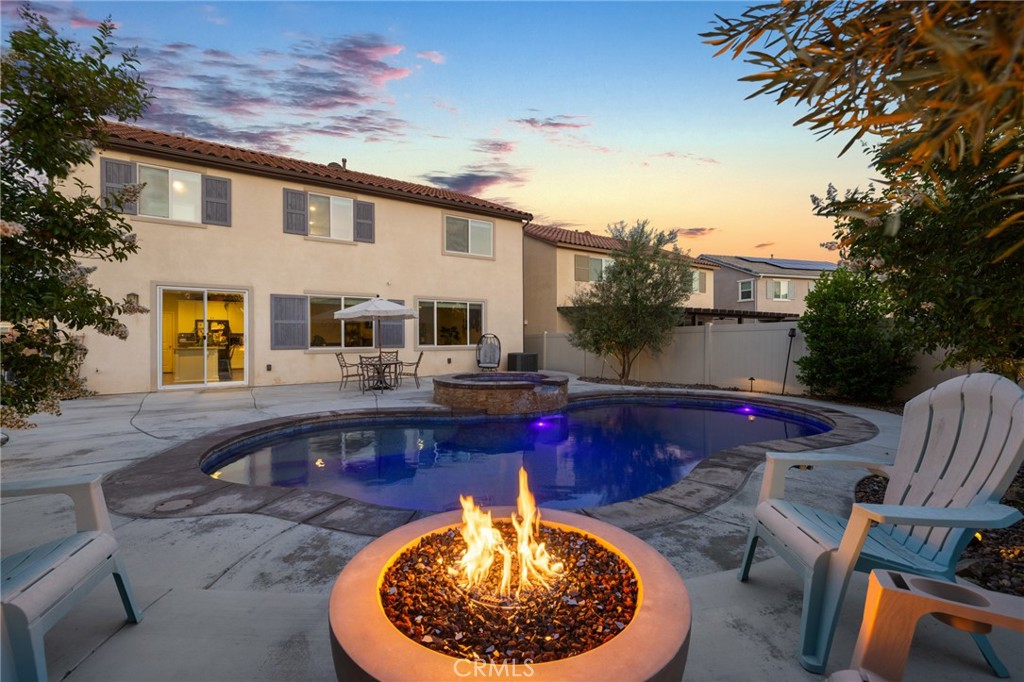 25072 Bridlewood Circle