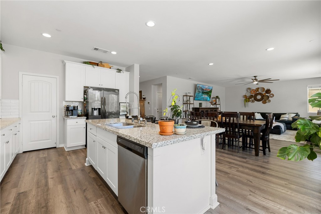 25072 Bridlewood Circle