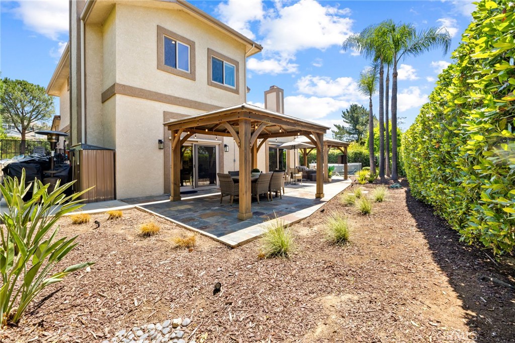 2666 Peacock Place