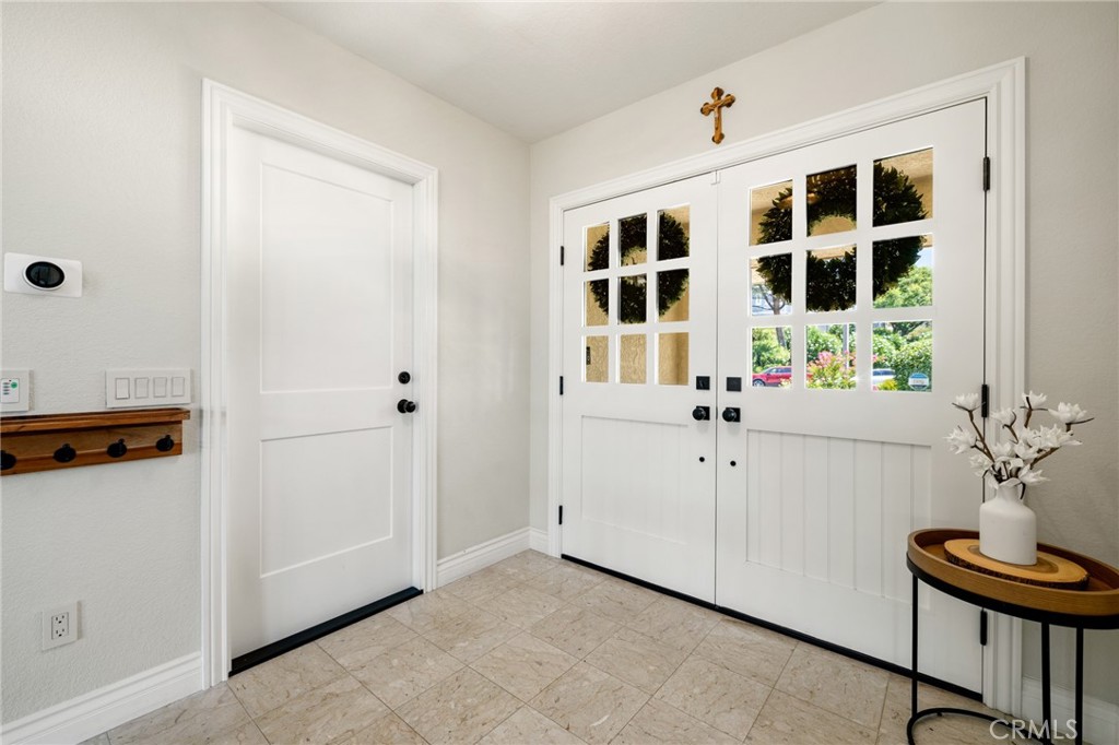 2666 Peacock Place