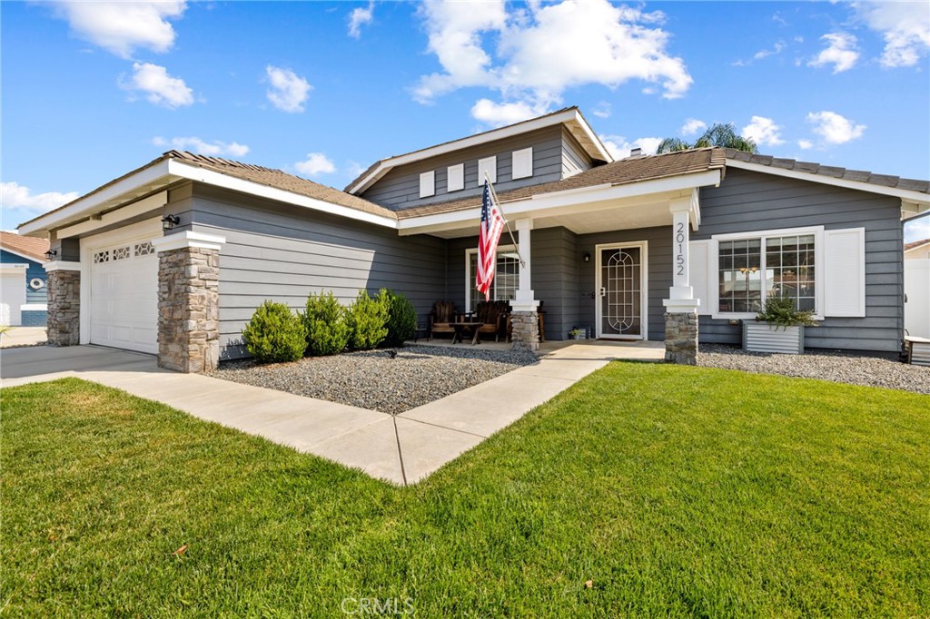 20152 Mapleleaf Court