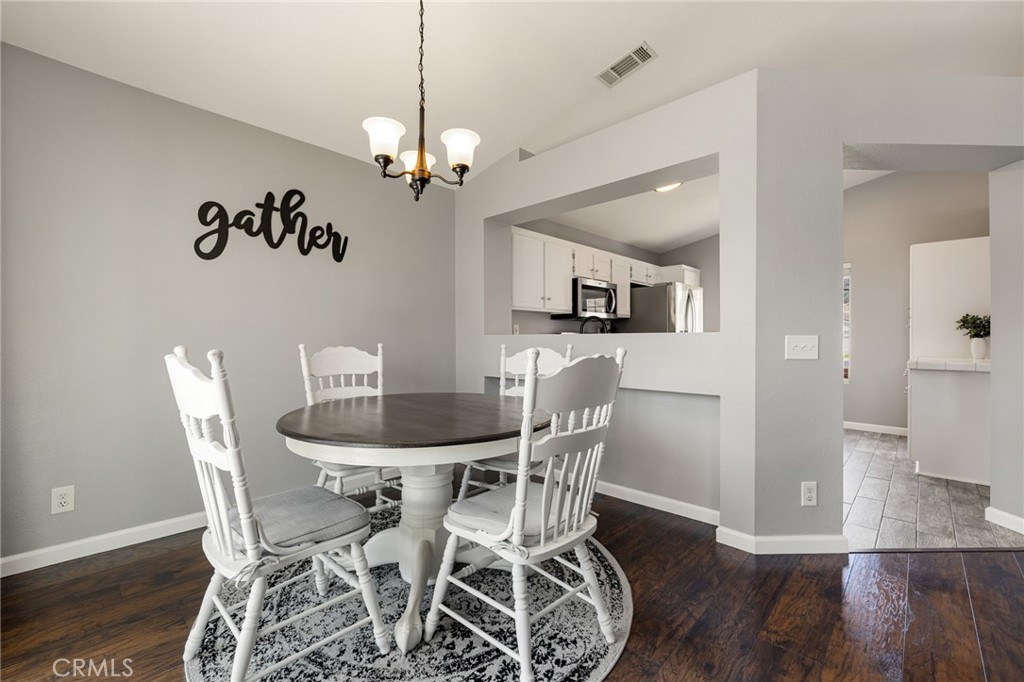 20152 Mapleleaf Court