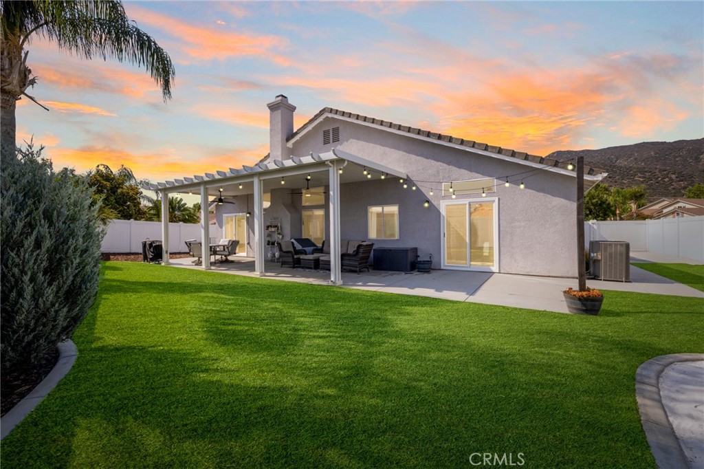 20152 Mapleleaf Court
