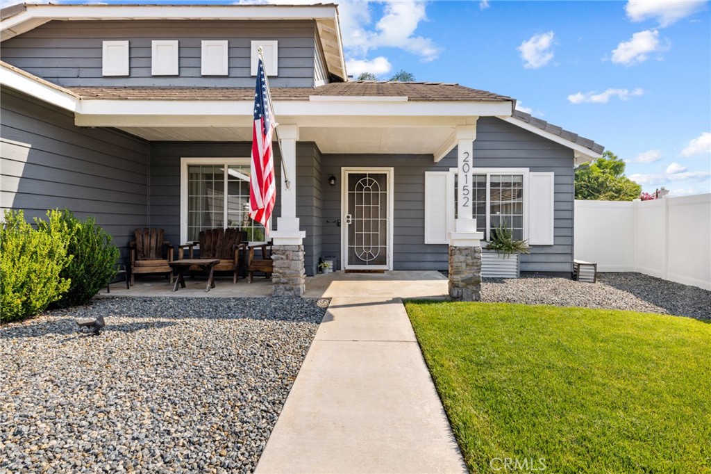 20152 Mapleleaf Court