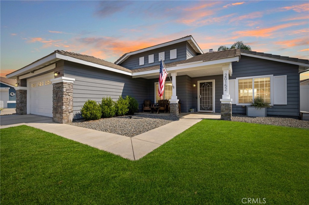 20152 Mapleleaf Court