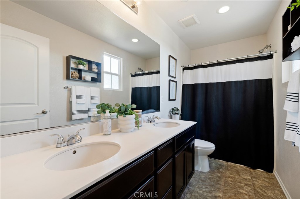 25783 Roundup Circle