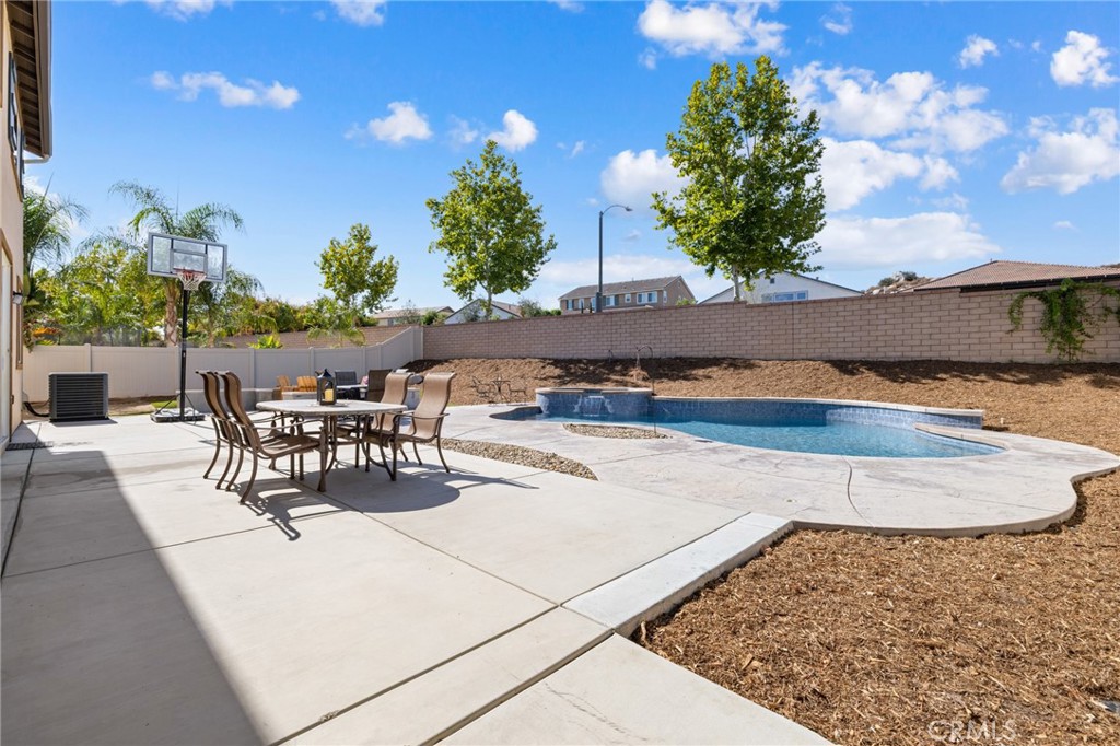 25783 Roundup Circle