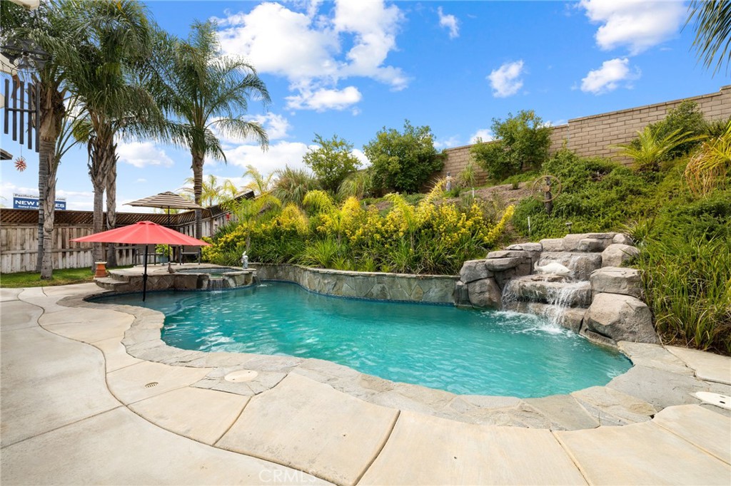 23655 Madison Avenue