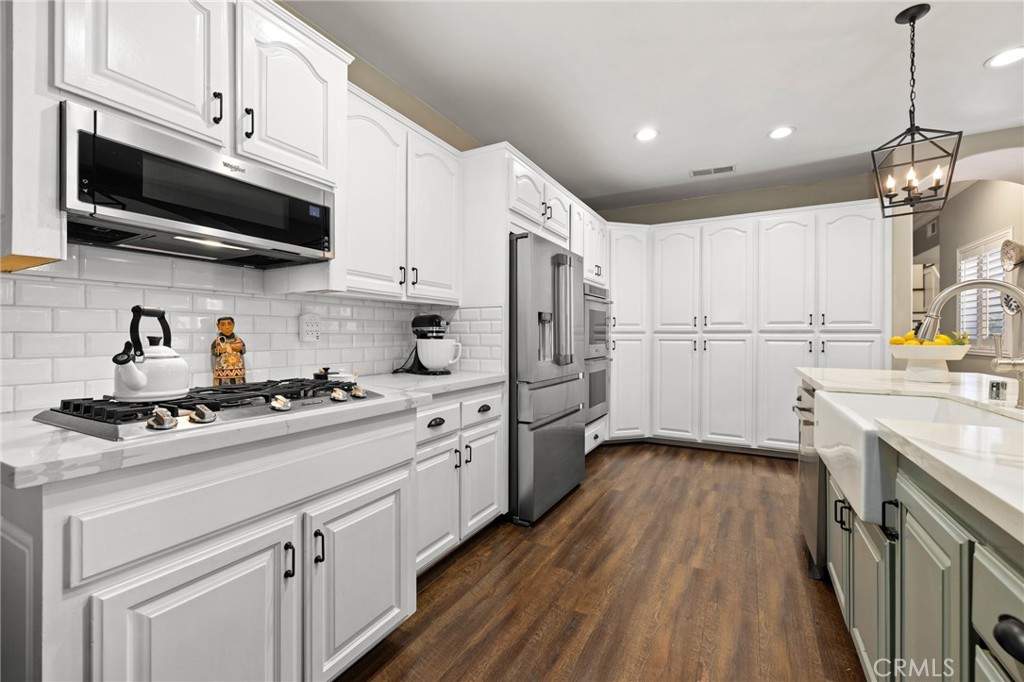 31502 Emperor Drive