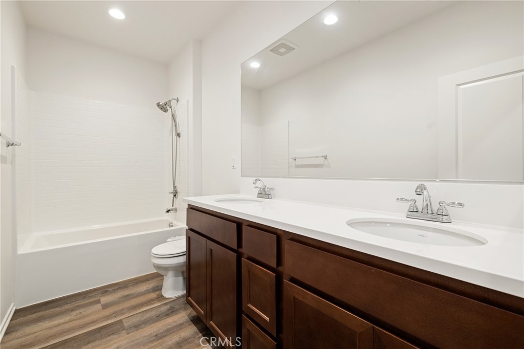 24347 Ponderosa Ln