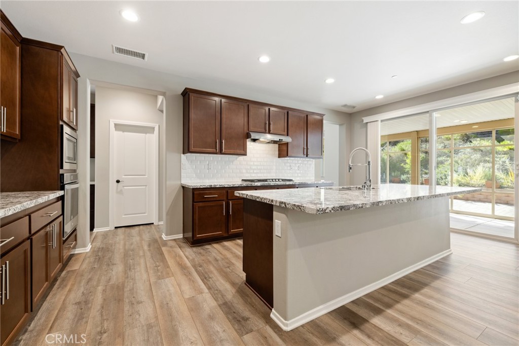 24347 Ponderosa Ln