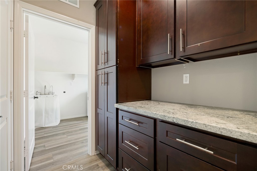 24347 Ponderosa Ln
