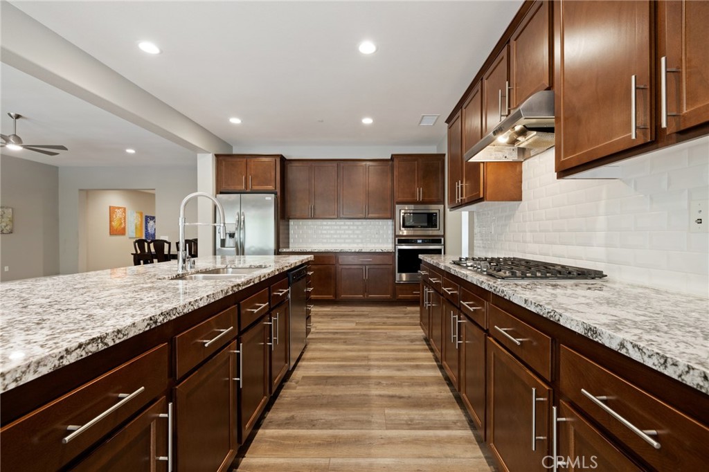 24347 Ponderosa Ln