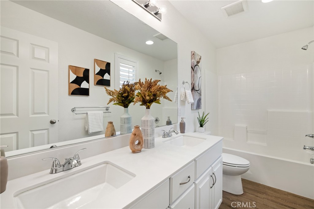 25834 Roundup Circle