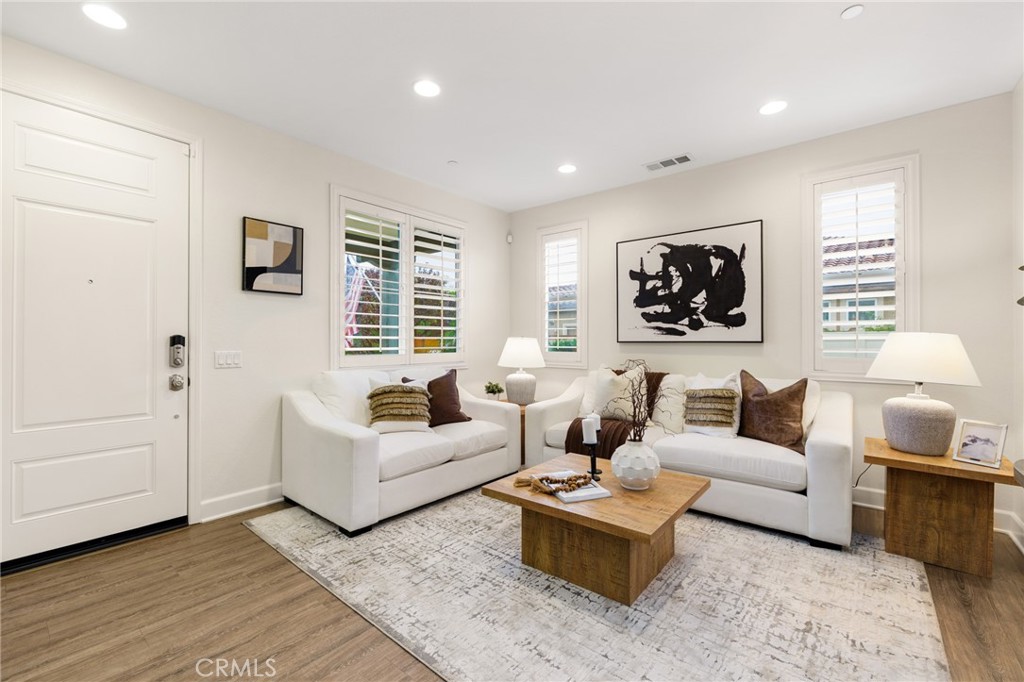 25834 Roundup Circle