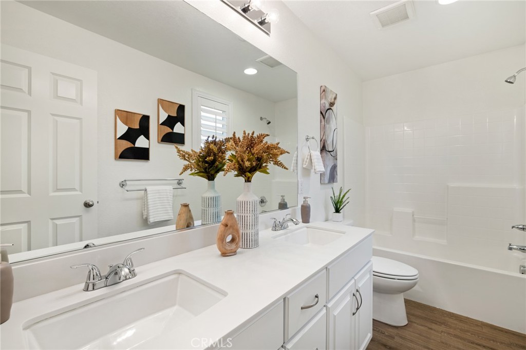 25834 Roundup Circle