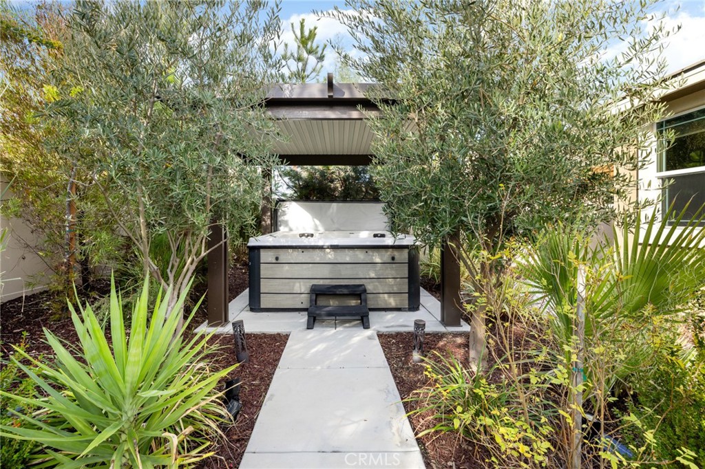 24531 Fair Oaks Lane