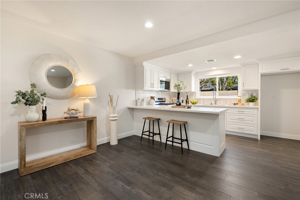 1529 Catalina Avenue