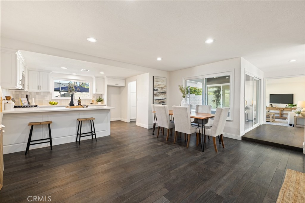 1529 Catalina Avenue