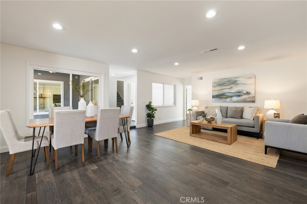 1529 Catalina Avenue