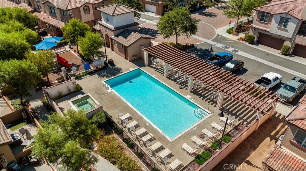 40966 Belleray Avenue