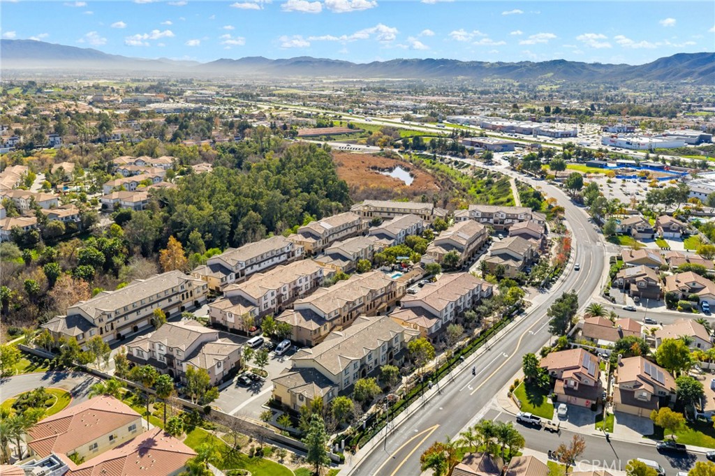 40966 Belleray Avenue