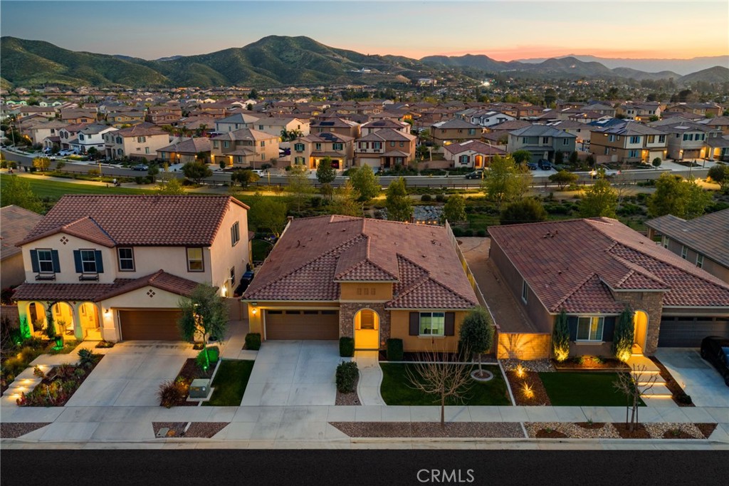 29819 Saddle Ranch Place