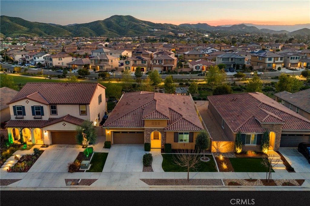 29819 Saddle Ranch Place