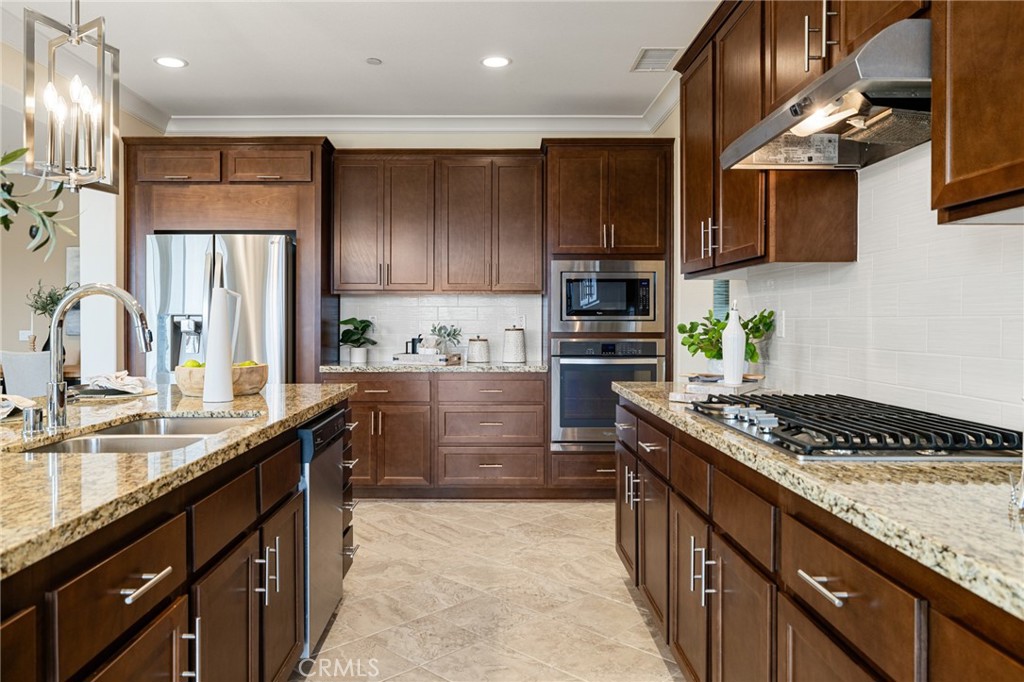 24132 Buckstone Lane