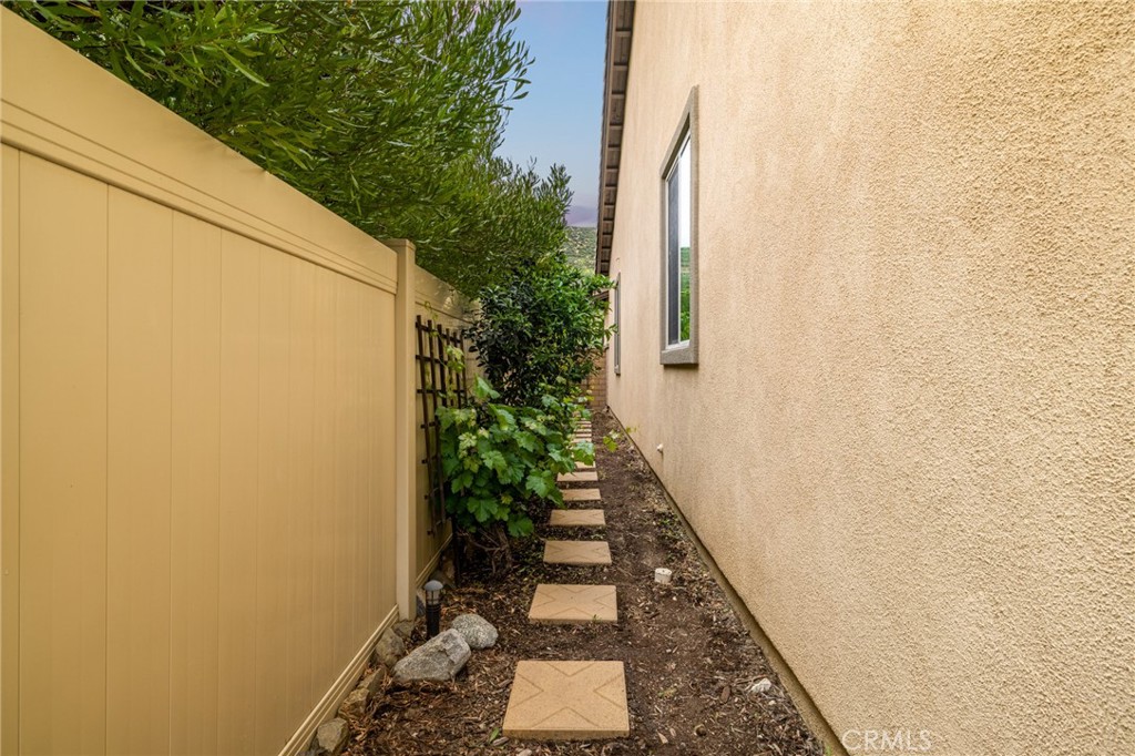 24132 Buckstone Lane