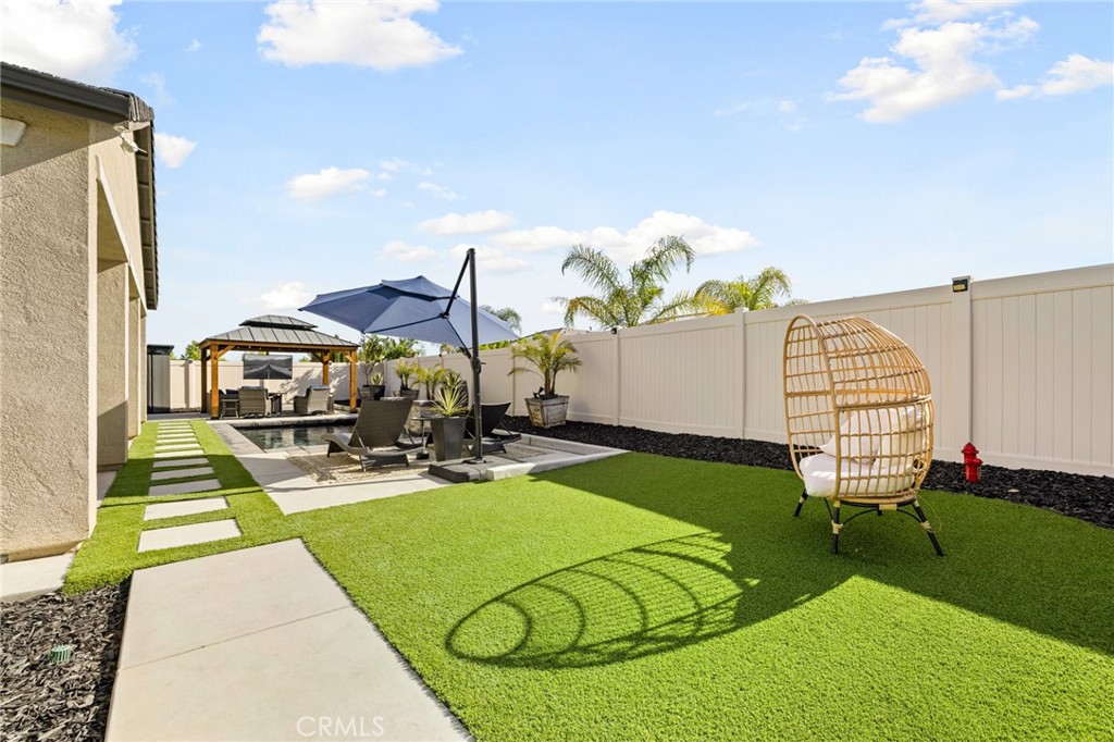 31814 English Court