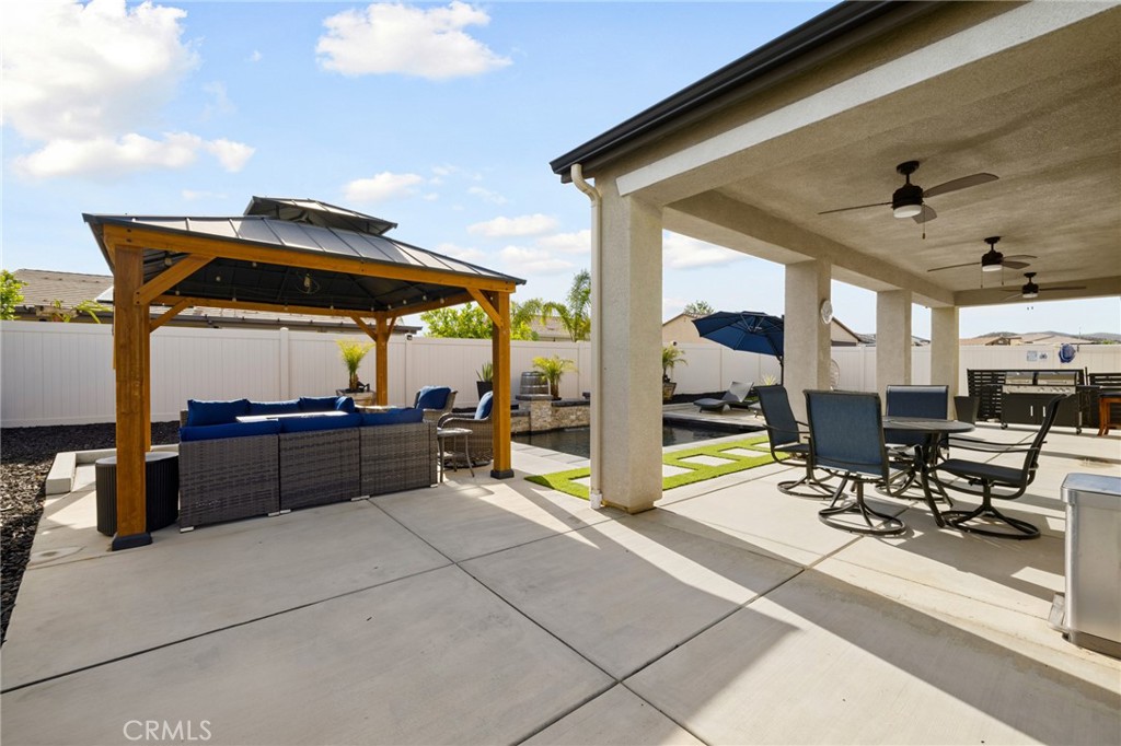 31814 English Court