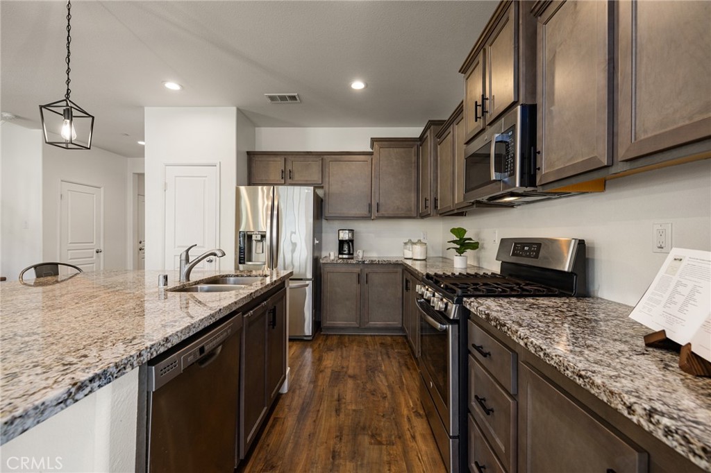 24851 Coldwater Canyon Trail