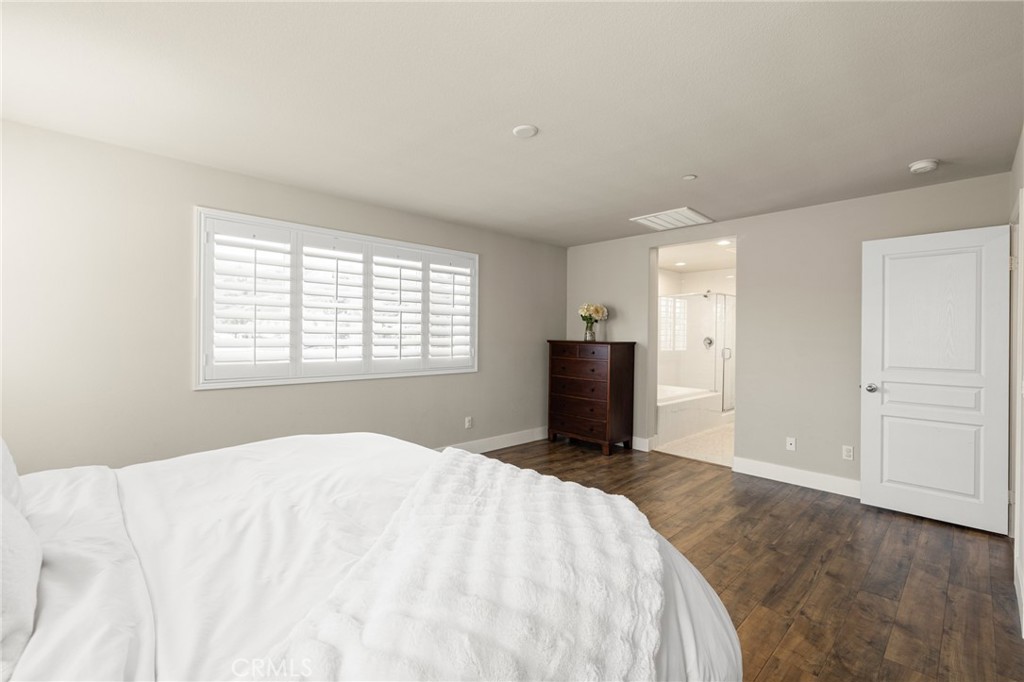 24851 Coldwater Canyon Trail