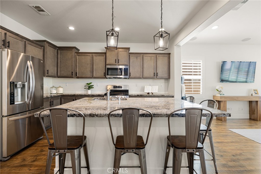 24851 Coldwater Canyon Trail