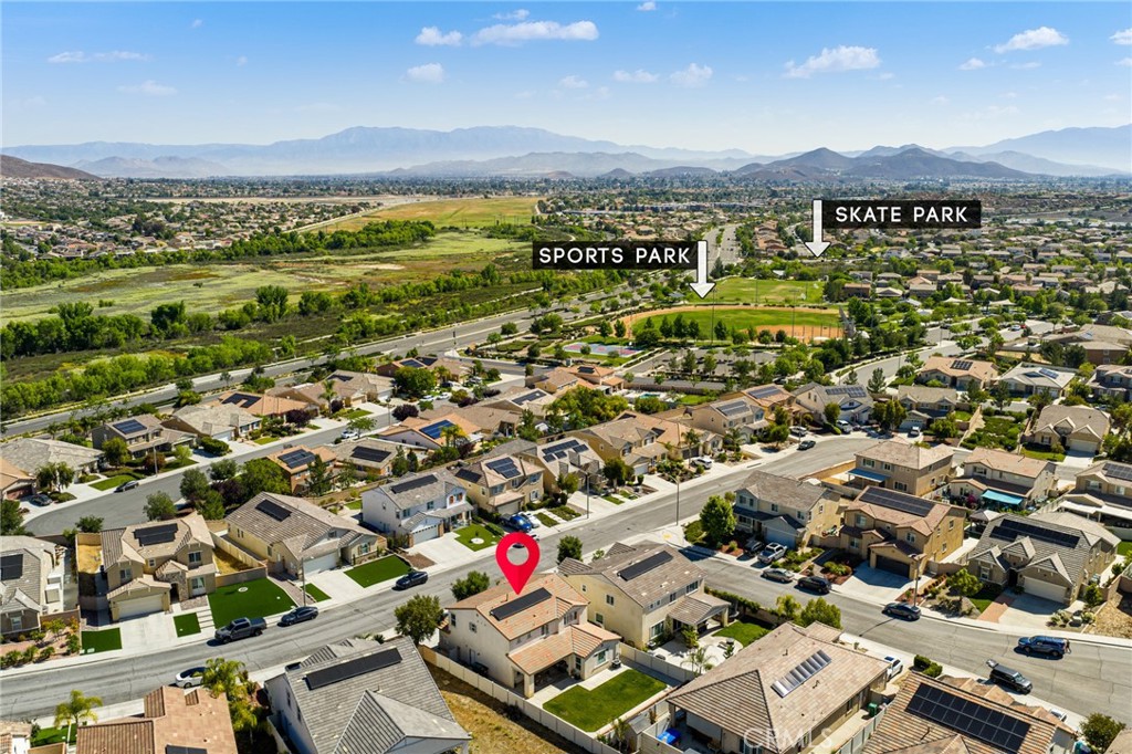 24851 Coldwater Canyon Trail