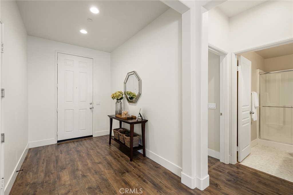 24851 Coldwater Canyon Trail