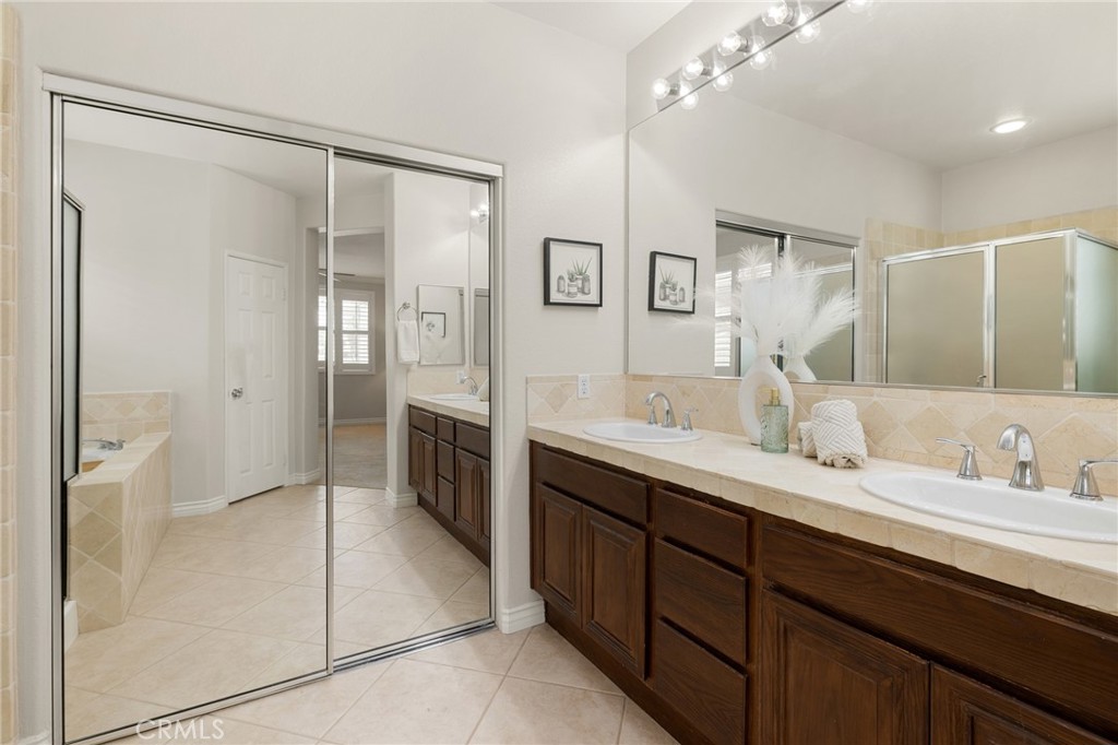 29333 Hidden Lake Drive