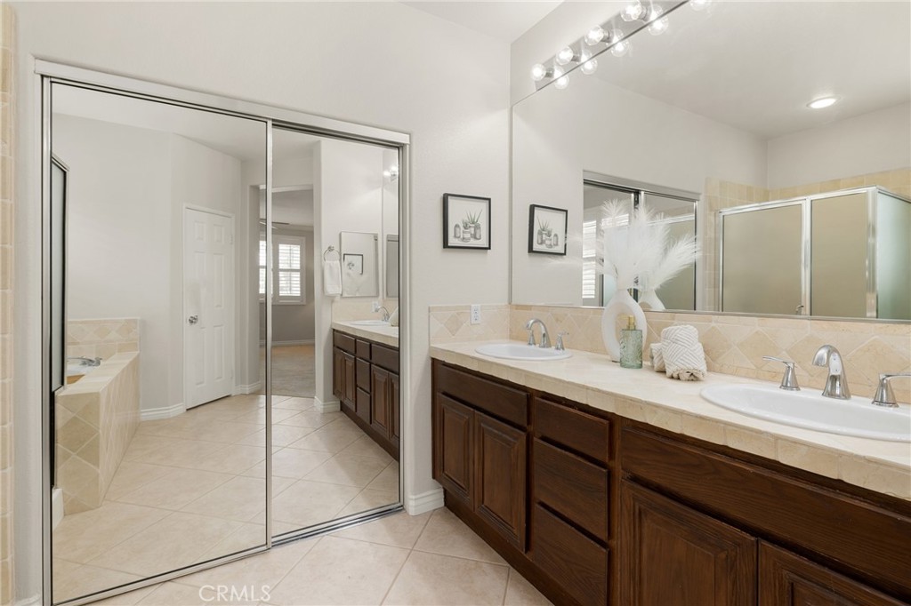 29333 Hidden Lake Drive