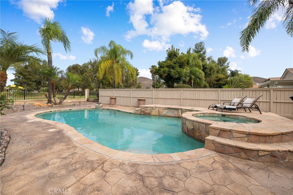 29333 Hidden Lake Drive